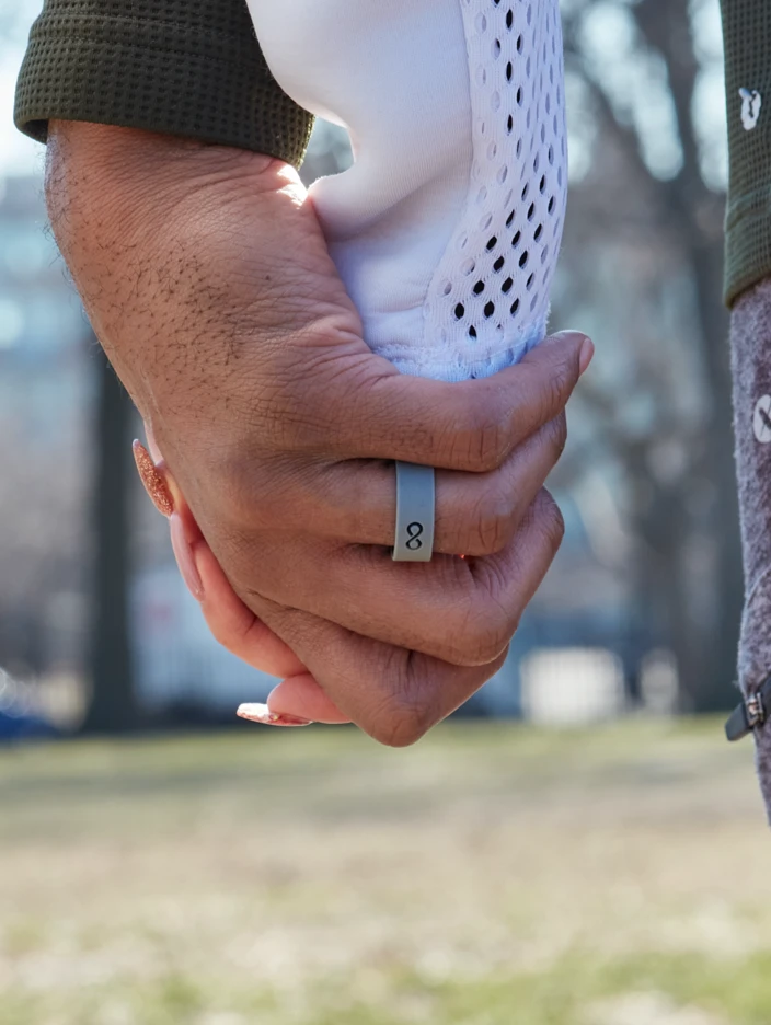 Men's Metallic Score Strata Silicone Ring - Image 15